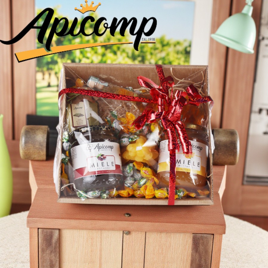 Cesto natalizio con prodotti al miele medio