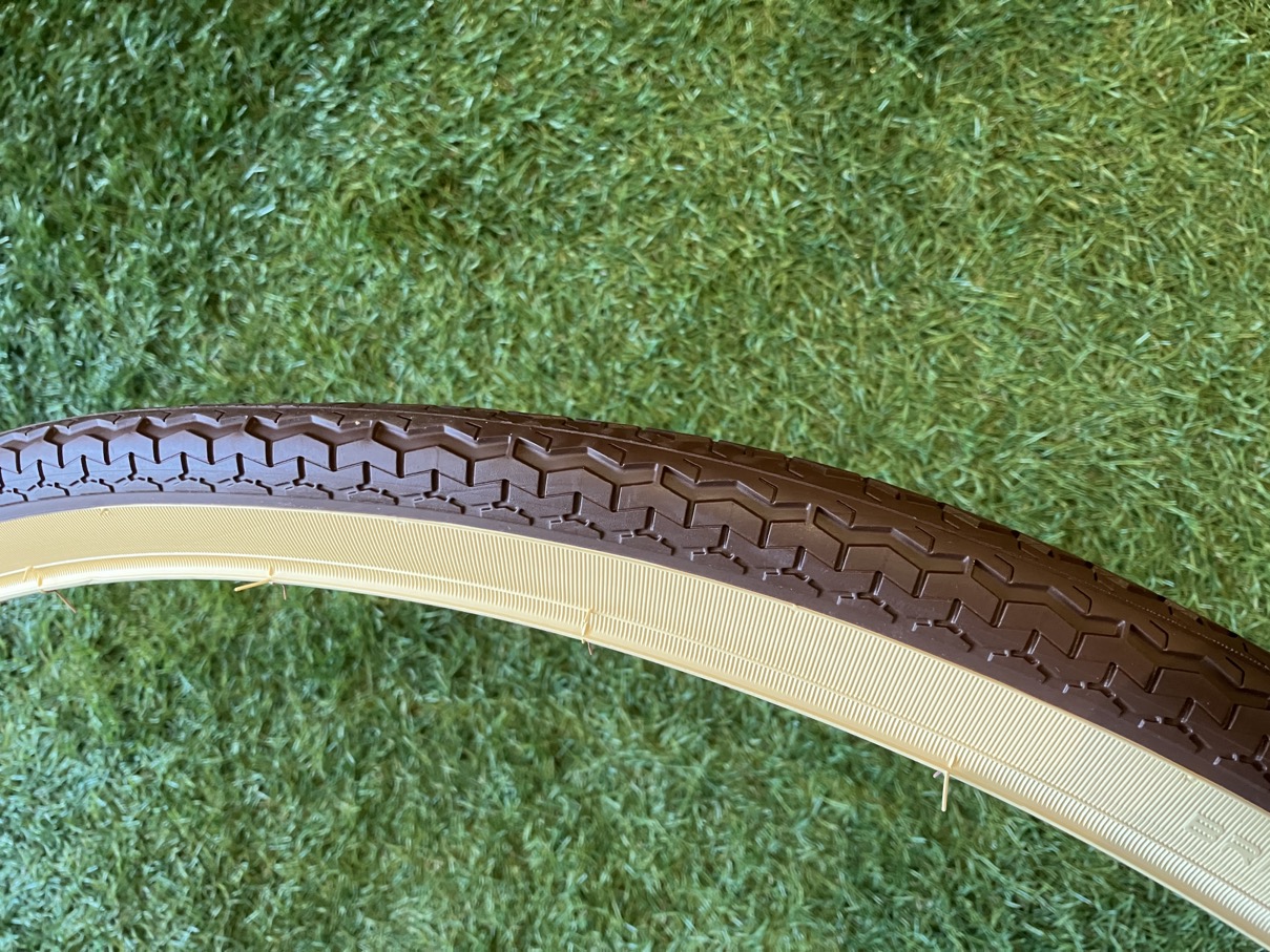 copertura 28 crema marrone