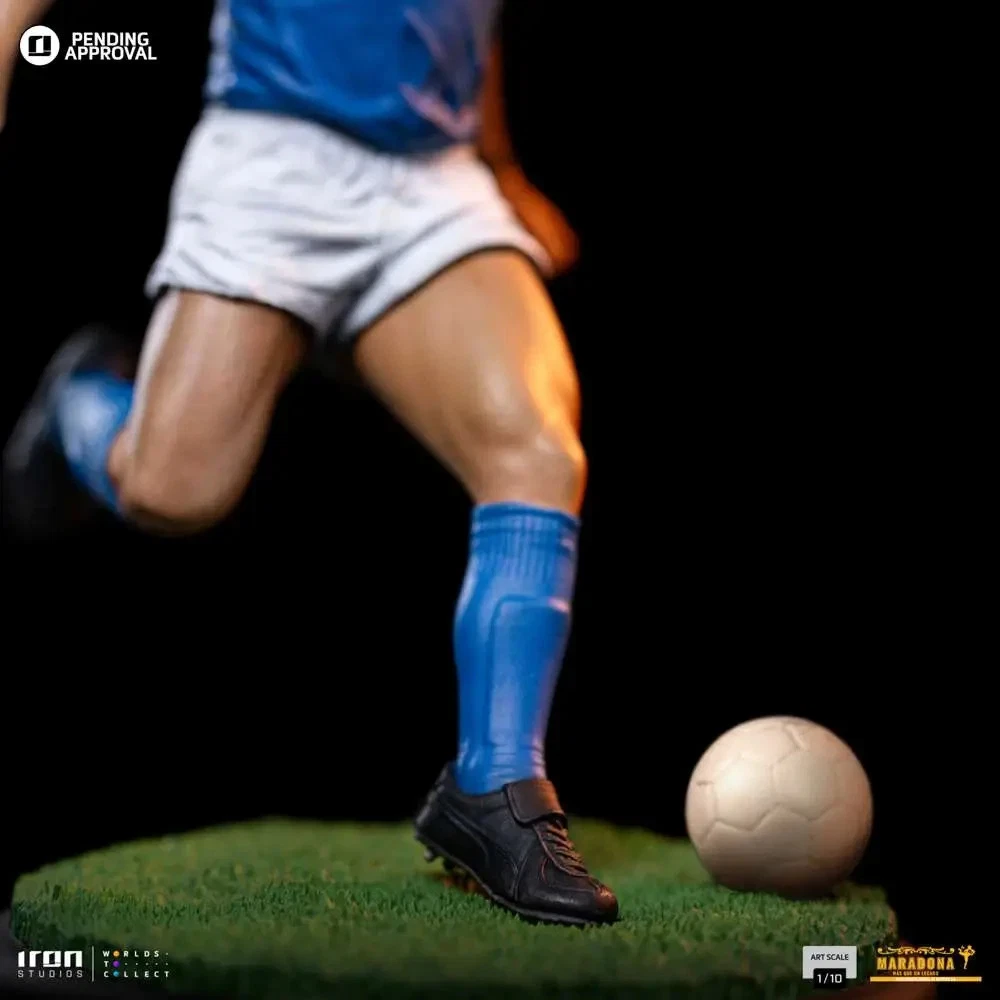 Diego Maradona 1:10 Scale Figure