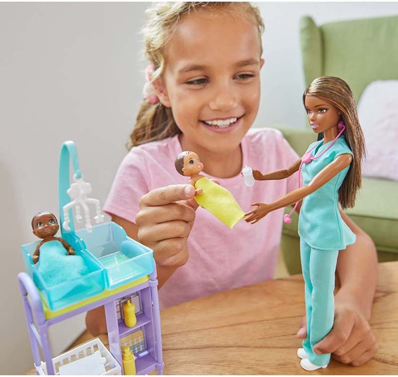 BARBIE CARRIERE PLAYSET