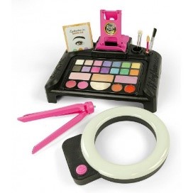 CRAZY CHIC MAKE UP STUDIO