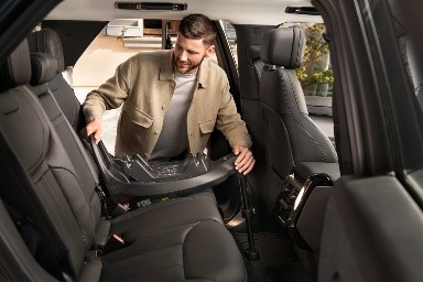 BI-SEAT I-SIZE AIR WITH BASE BLACK AIR