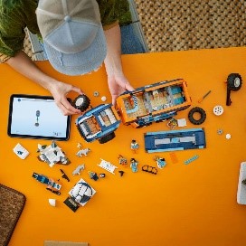 LEGO - CITY EXPLORATION - GRANDE CAMION ARTICO CON LABORATORIO - 60471