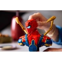 LEGO - SUPER HEROES MARVEL - BUSTO DI IRON SPIDER-MAN - 76326