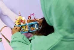 DISNEY PRINCESS - IL MAGICO MINI-PALAZZO DI ARIEL - 43285