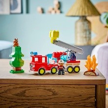 DUPLO TOWN - AUTOPOMPA CON MANICHETTA E POMPIERE - 10473