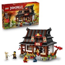 NINJAGO - LA BOTTEGA DELLE QUATTRO ARMI  15 ANNIVERSARIO - 71858