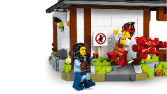 NINJAGO - LA BOTTEGA DELLE QUATTRO ARMI  15 ANNIVERSARIO - 71858