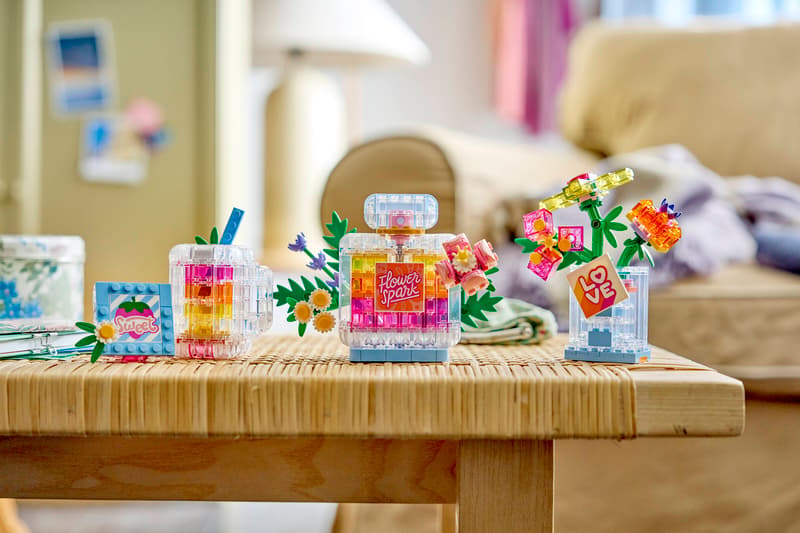 LEGO CREATOR - BOCCETTA DI PROFUMO CON DECORAZIONE FLOREALE - 31383