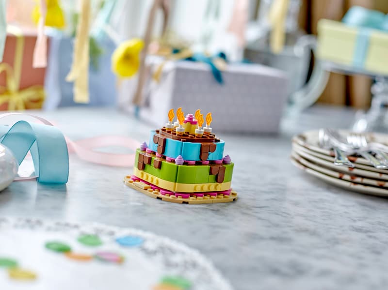 SEASONS AND OCCASIONS - TORTA DELLA FESTA DI COMPLEANNO - 40815