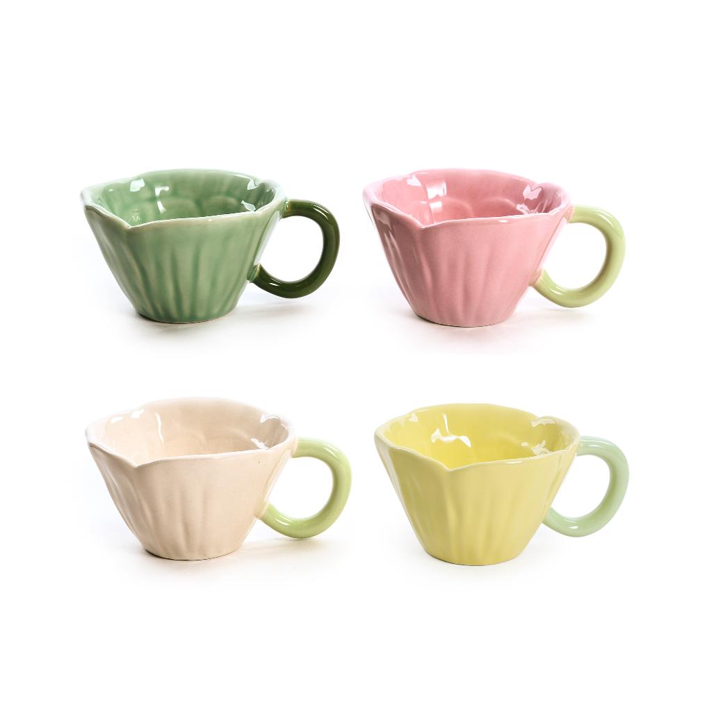 Tazza fiore  in porcellana 170 ml. 13x10xh.6 cm colori assortiti